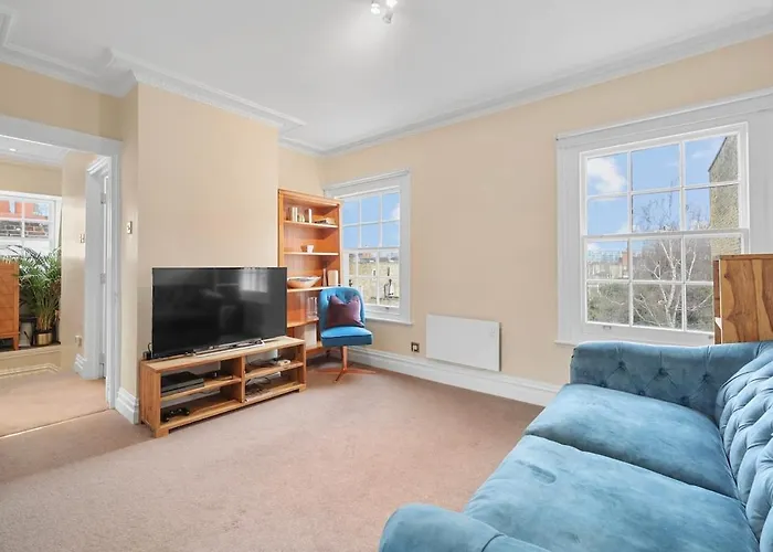 1Br Furnished W Sofa Bed In Chelsea
