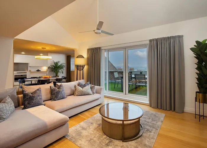 Monarch House - Serviced Apartments - Kensington