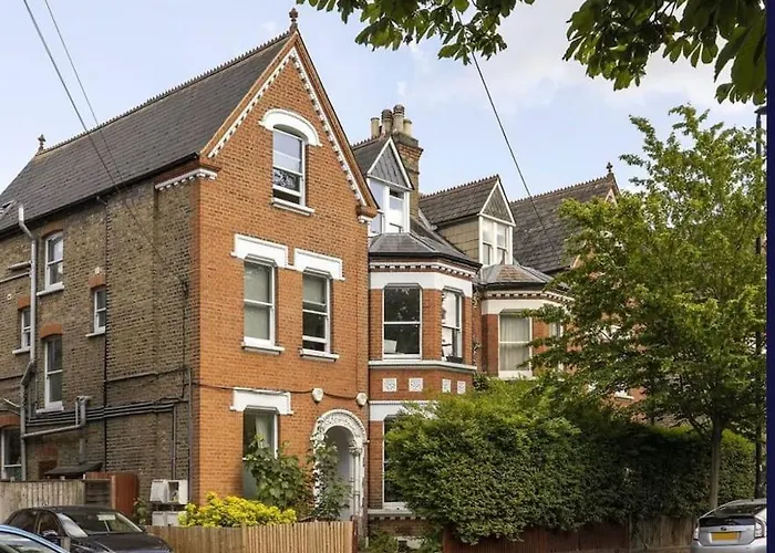 2 Bed Garden Flat West Dulwich Free Street Parking