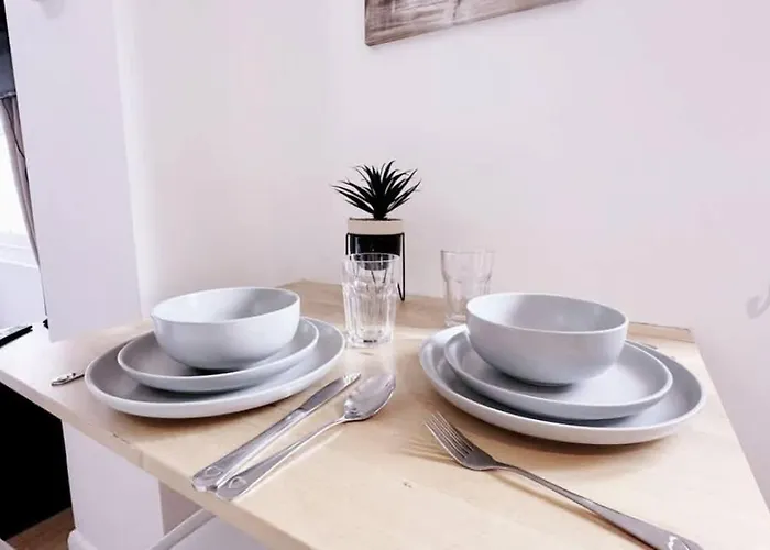 Chic Chelsea Studio
