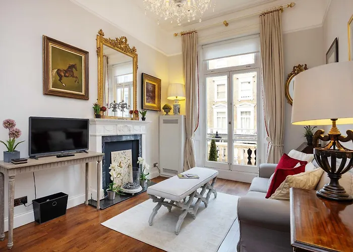 Veeve - South Kensington Charm