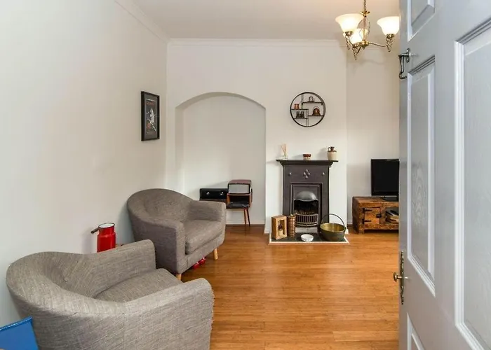 Modern 2-Bedroom Home In Bromley