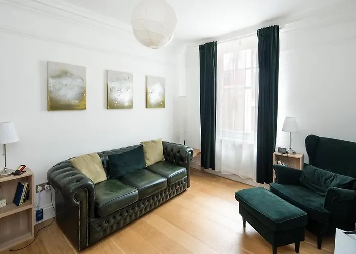Elegant 1Br Apartment Near Central London