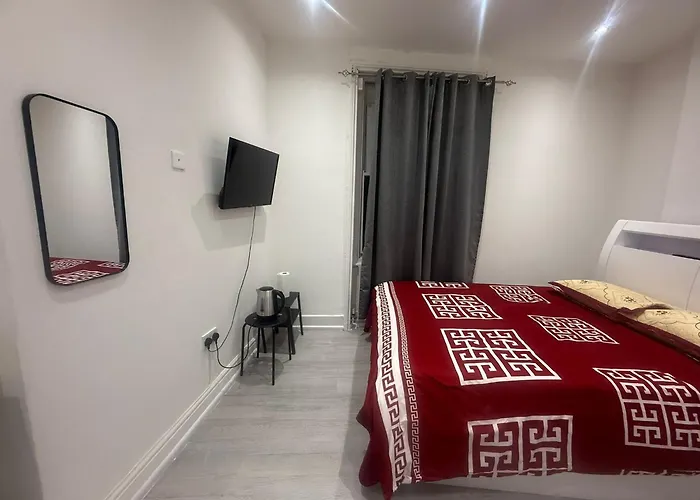 Y2 Guest House