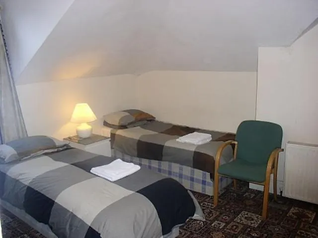 Amhurst Hotel