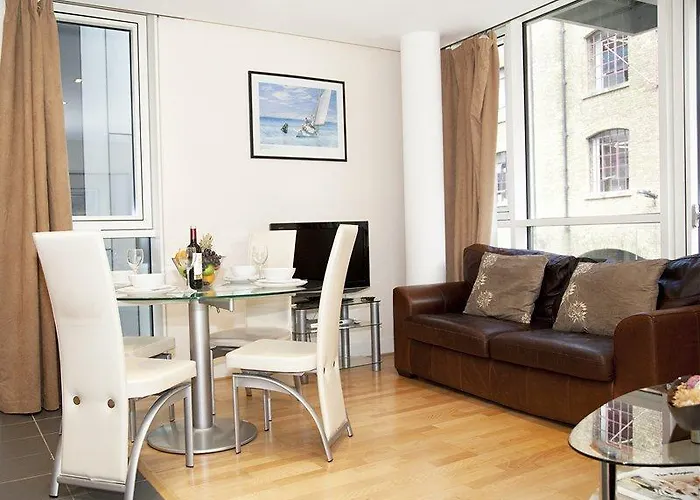 Thesqua.Re Times Square Apartments
