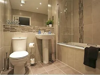 Exclusive Riverview Apartment