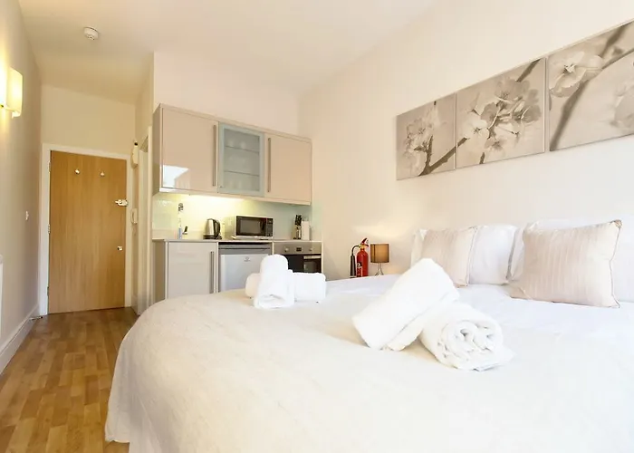 Apple Apartments Kensington London