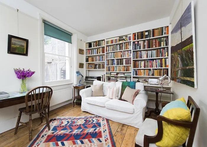 White Horse Street Apartment
