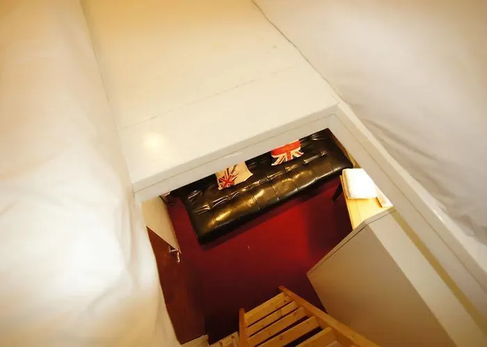 Green Park Guest House