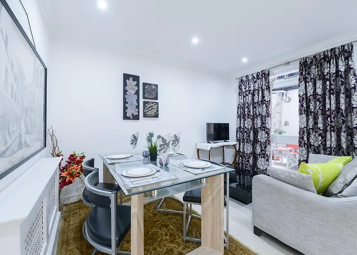 1 Bed South Kensington Appartment