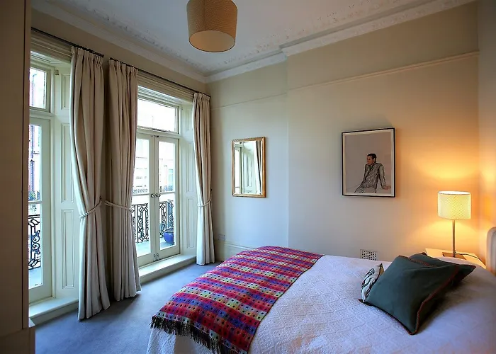 Gorgeous Apartment In Kensington Olympia