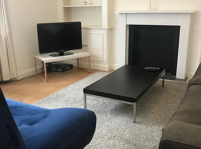 Marylebone High Street Apartment
