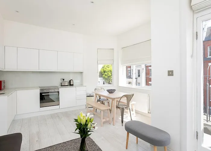 Guestready - West Kensington Home Wbalcony