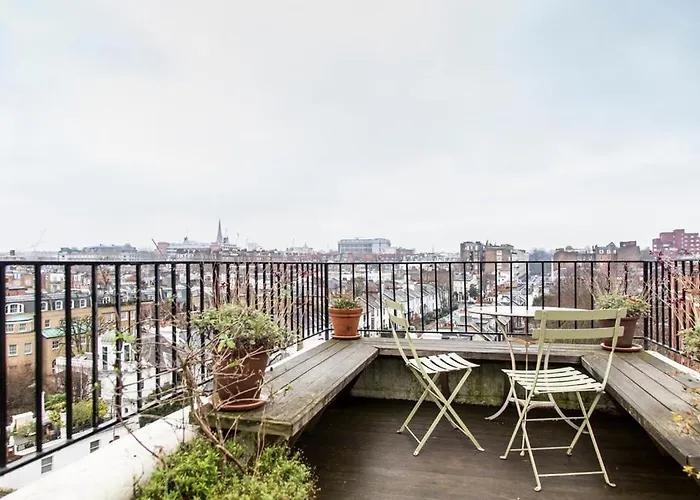 Cornwall Gardens III By Onefinestay