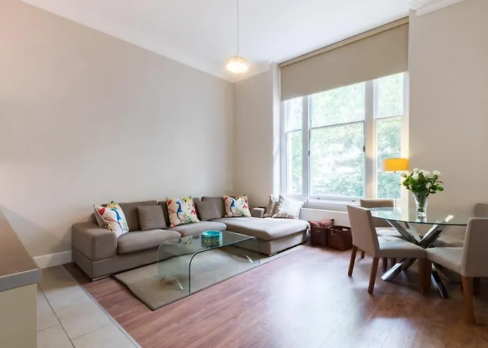 Apartment Gloucester Gardens