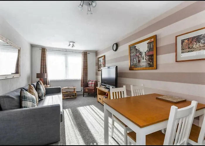 Lovely One Bedroom Apartment In Stratford