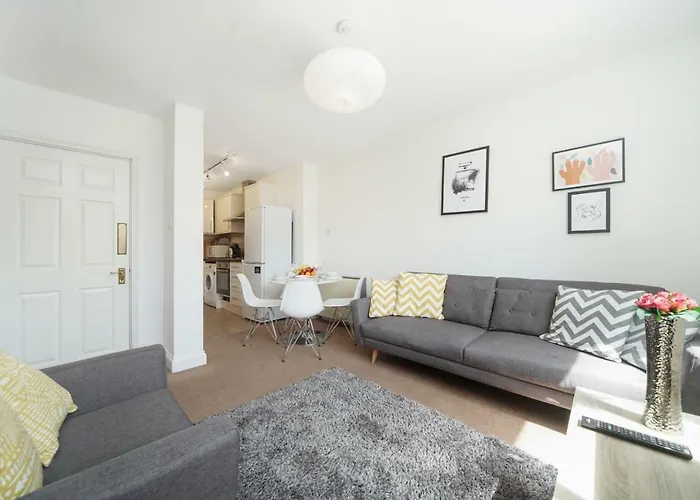 2 Bed Cosy Apartment In Central London Fitzrovia Free Wifi By City Stay Aparts London