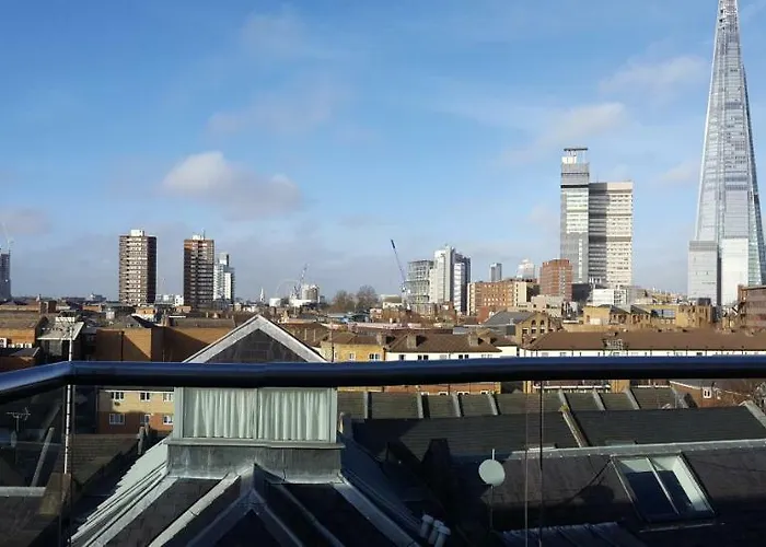 The Maltings Tower Bridge Apartment