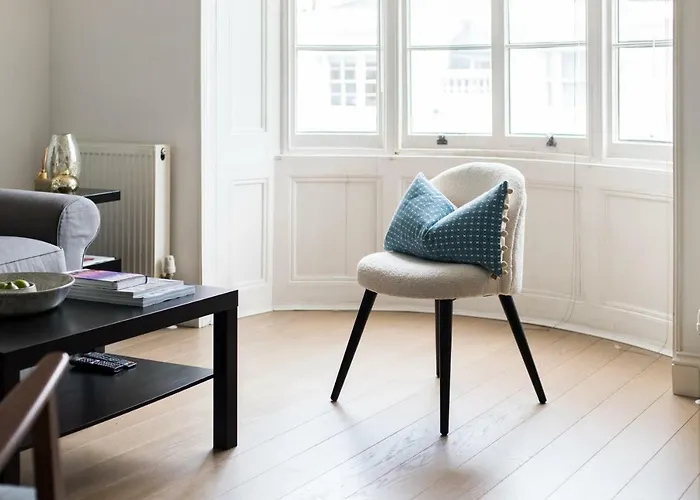Gloucester Terrace By Lime Street