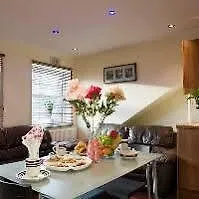 Elephant And Castle Guest House