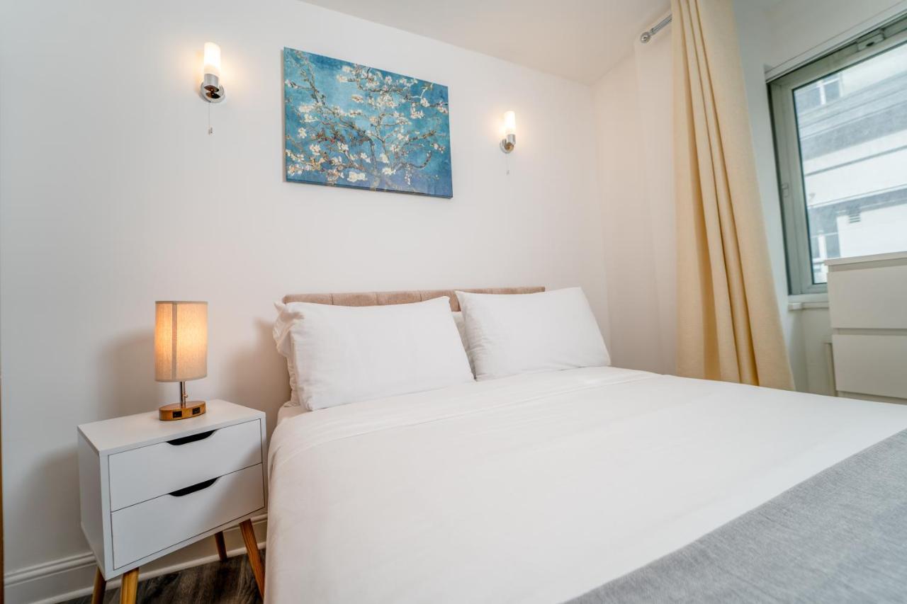 Park Lane Piccadilly Circus Apartment *