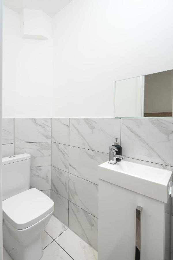 Skyline Serviced - Vauxhall Apartment
