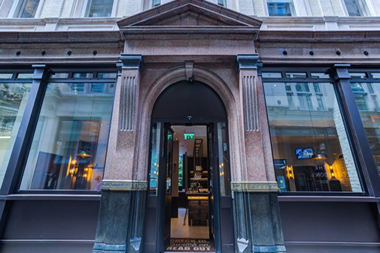 Hotel Hub Hub By Premier Inn London City Bank 3*