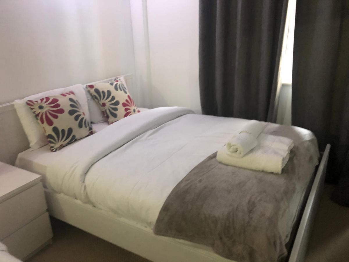 Apartment Larger Groups-london Excel -o2-canarywharf London