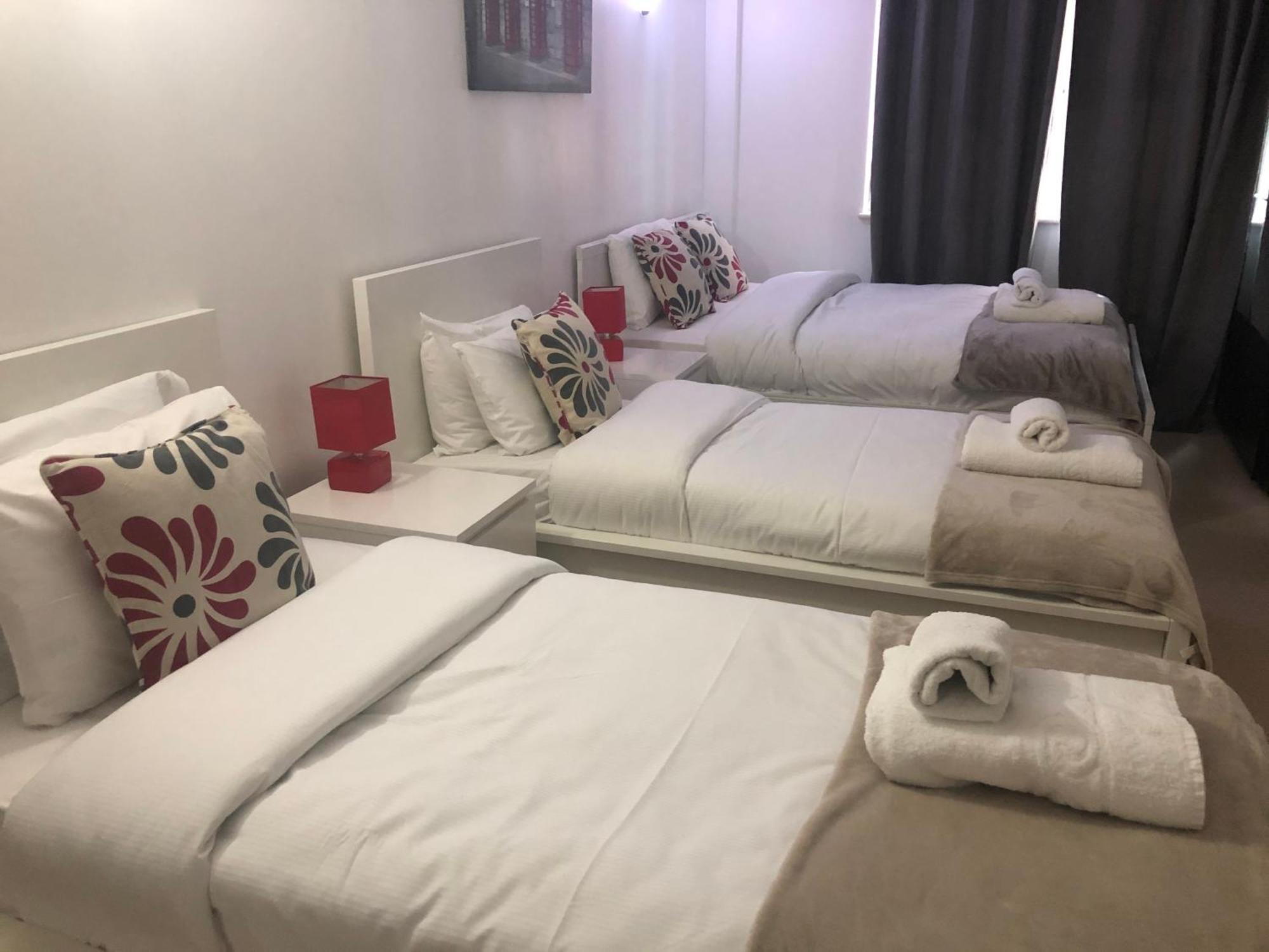 Larger Groups-london Excel -o2-canarywharf Apartment