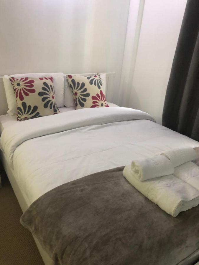 Apartment Larger Groups-london Excel -o2-canarywharf London