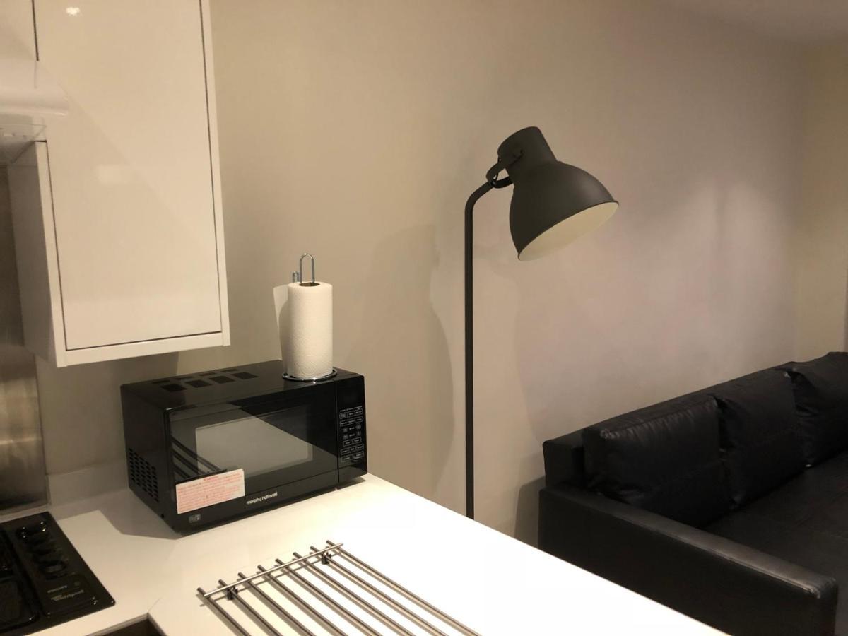 Marble Balham House Apartment