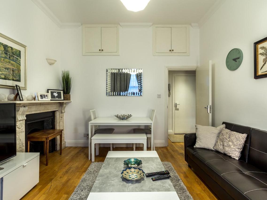 Spacious 1 Bed In West Kensington Or Hammersmith Apartment
