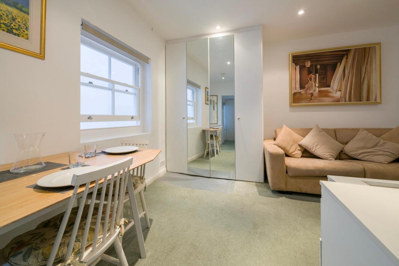 Hyde Park Serviced * London