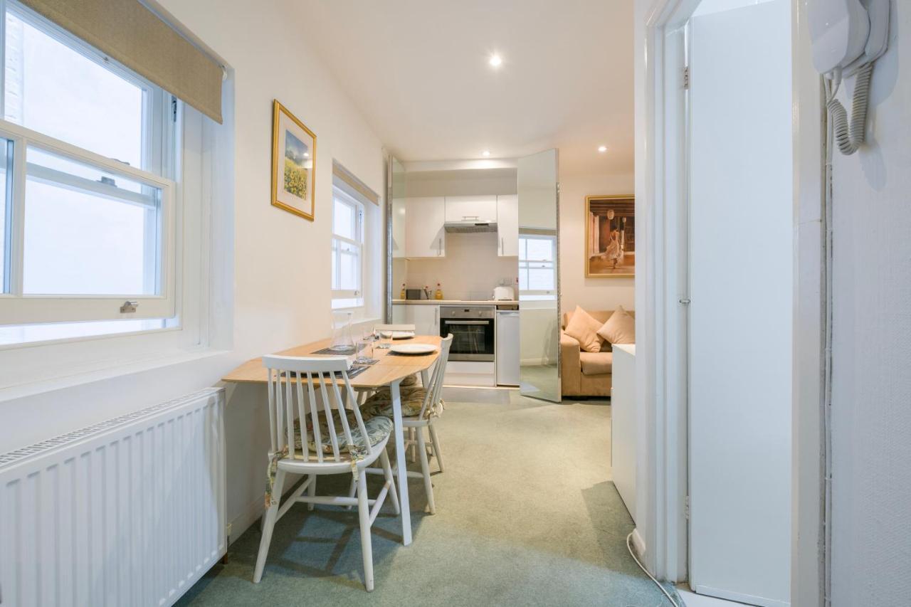 Apartment Hyde Park Serviced London