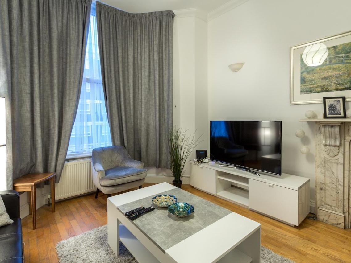 Apartment Spacious 1 Bed In West Kensington Or Hammersmith *
