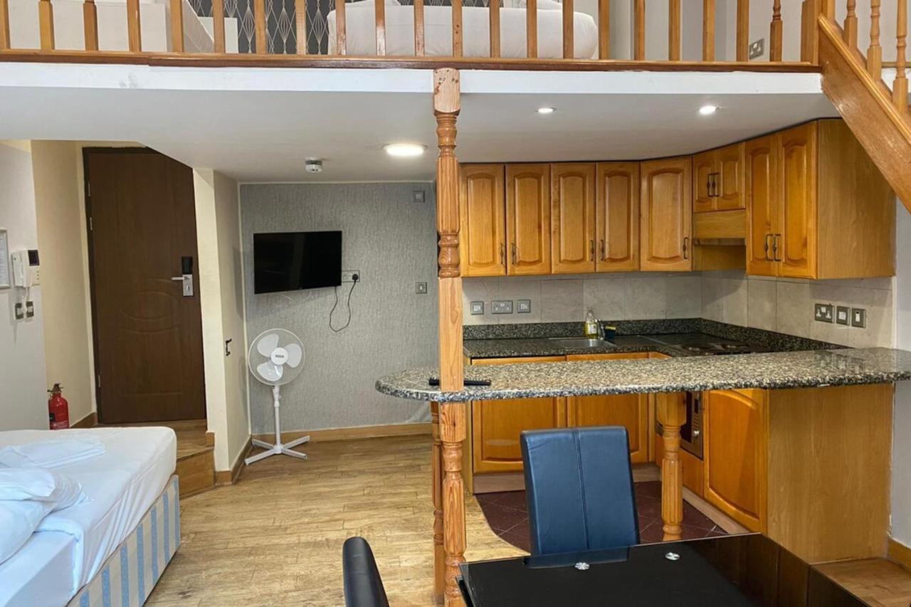 Mezzanine Studio For 5-near Hydepark-r5-building32 * London