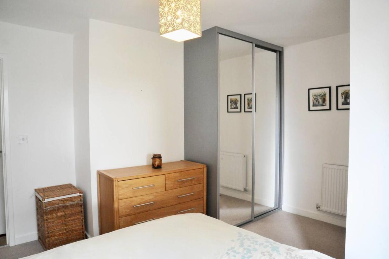 Casa de férias Wonderful, Bright Greenwich Sleeps 7 ! Londres