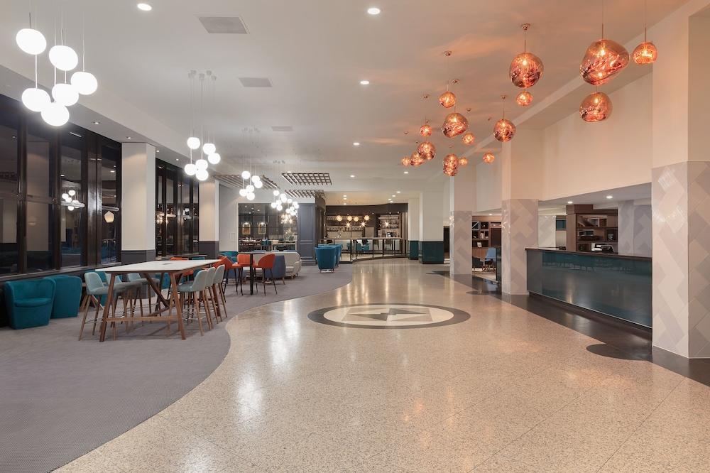Kensington Forum, An Ihg 4* London