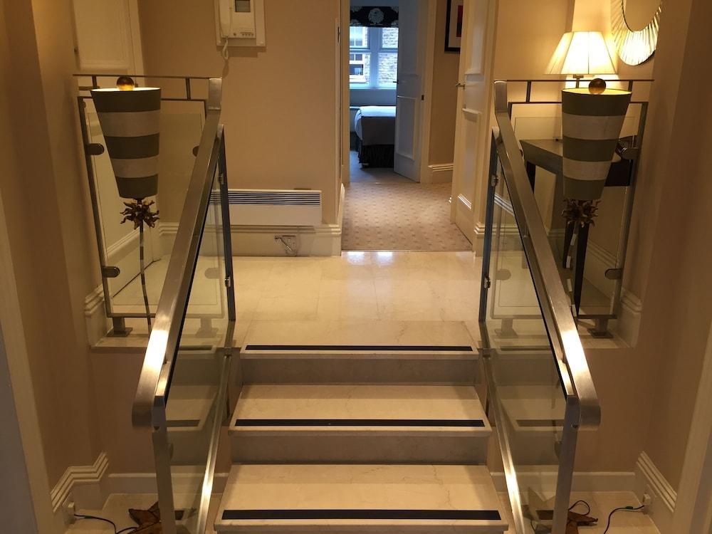 Beaufort House - Knightsbridge