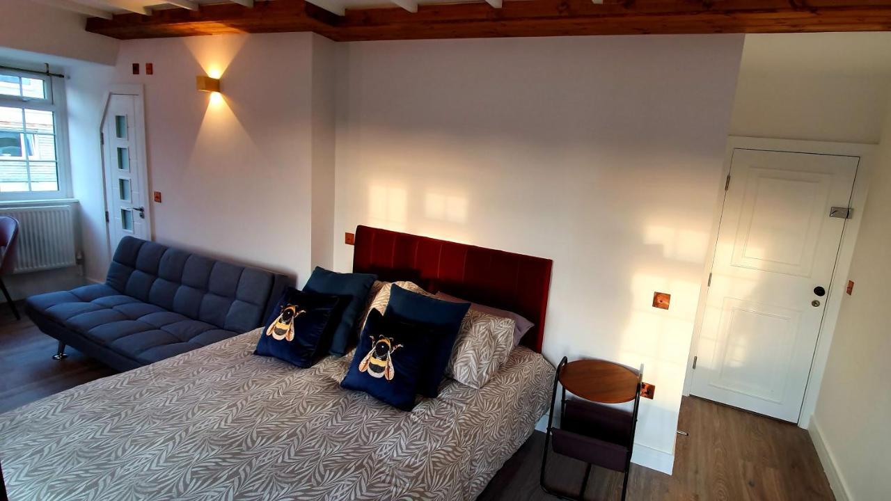 Angel Townhouse 3* London