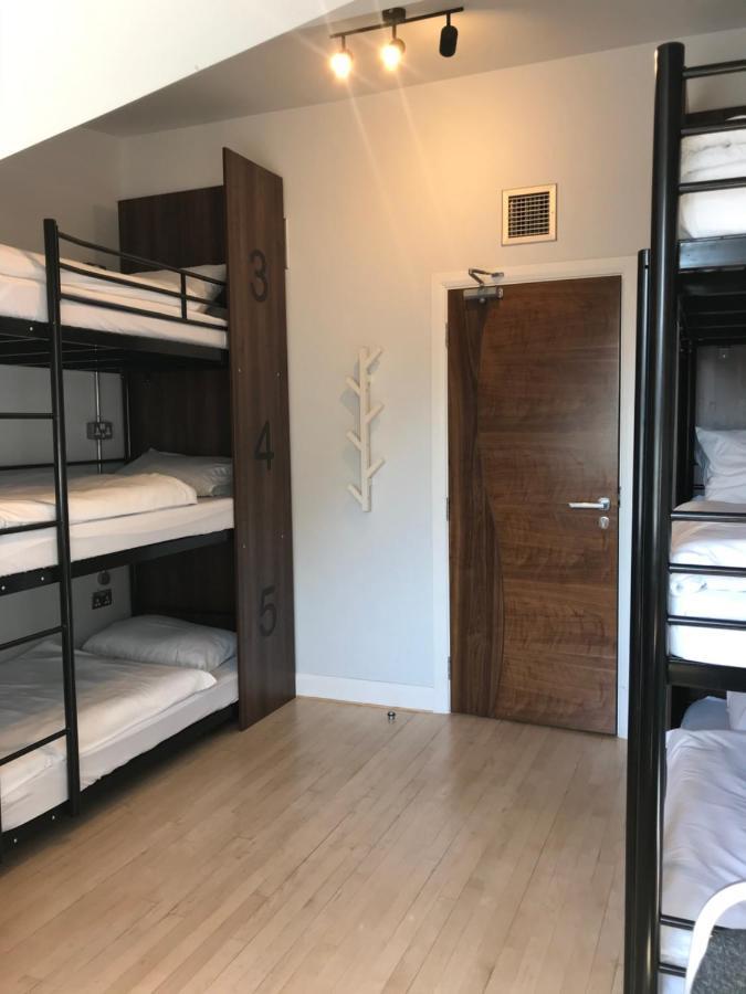 Hostel Burlington London