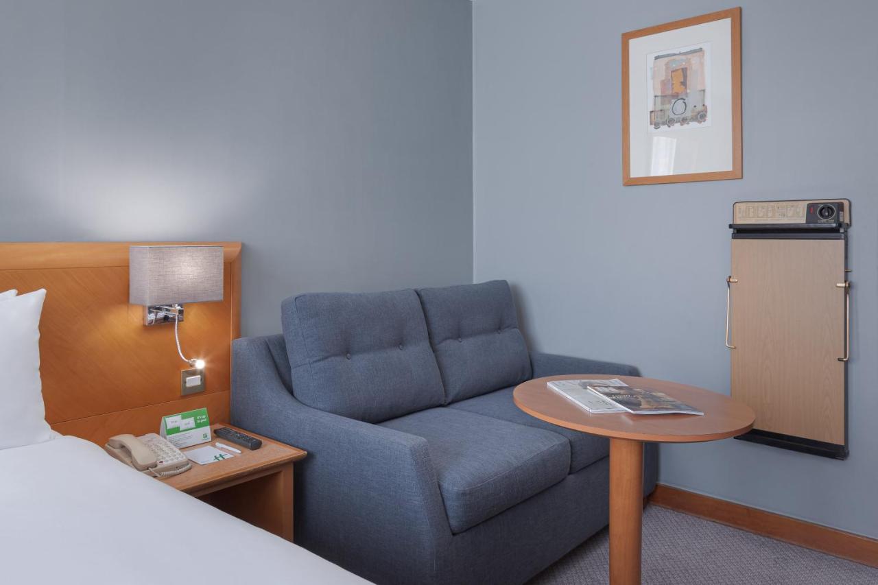 Kensington Forum, An Ihg 4* London