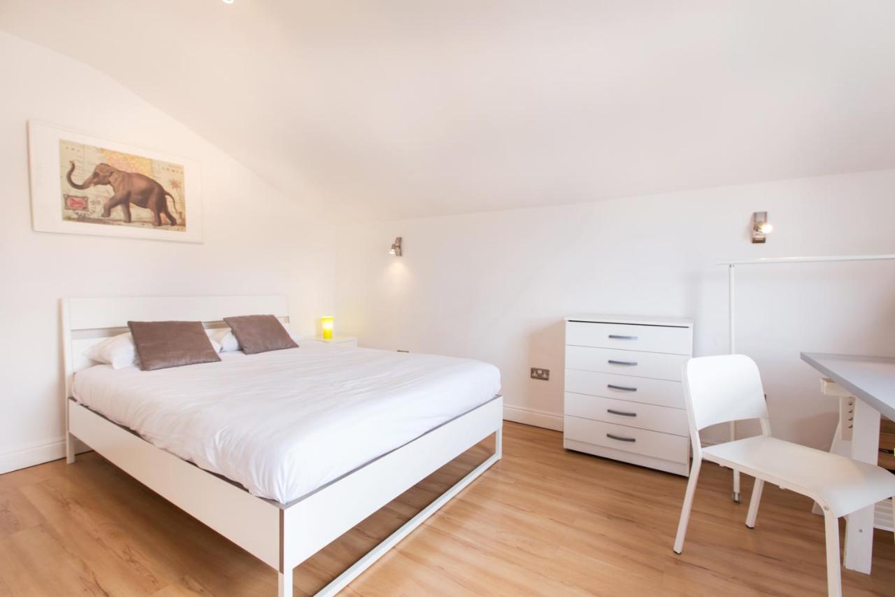 Casa de hóspedes Tooting Broadway & By Dc 5*