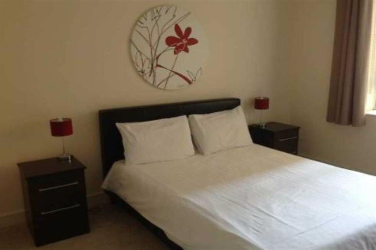 Apartment Morgan Eaton House London