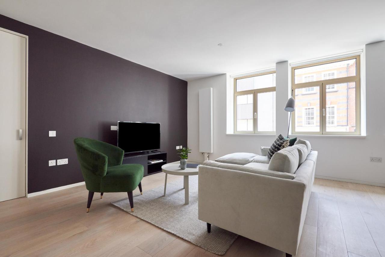 Sonder — Oxford Circus 3*