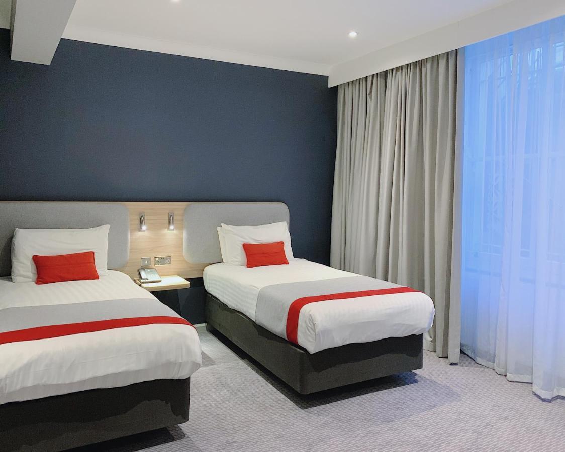 Hotel Express Victoria By Ihg