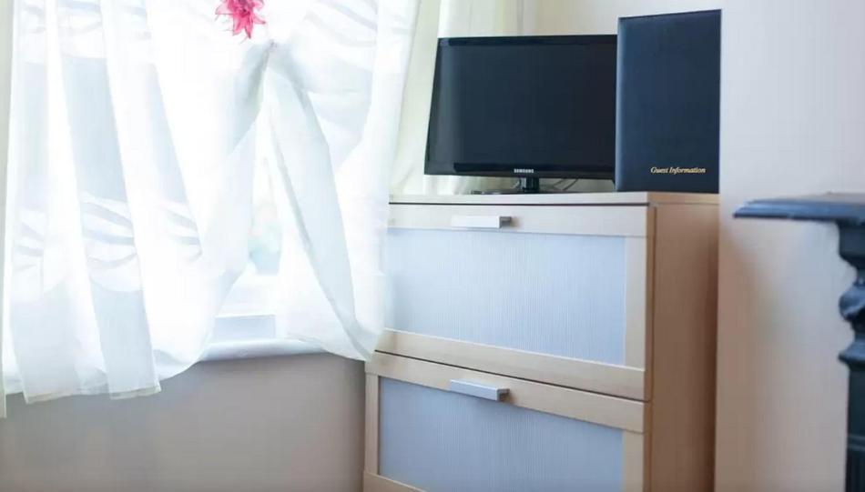 Home2home-rooms Bed & Breakfast 3*