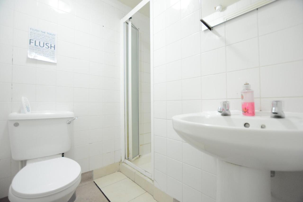 Albergue Nx London Hostel *