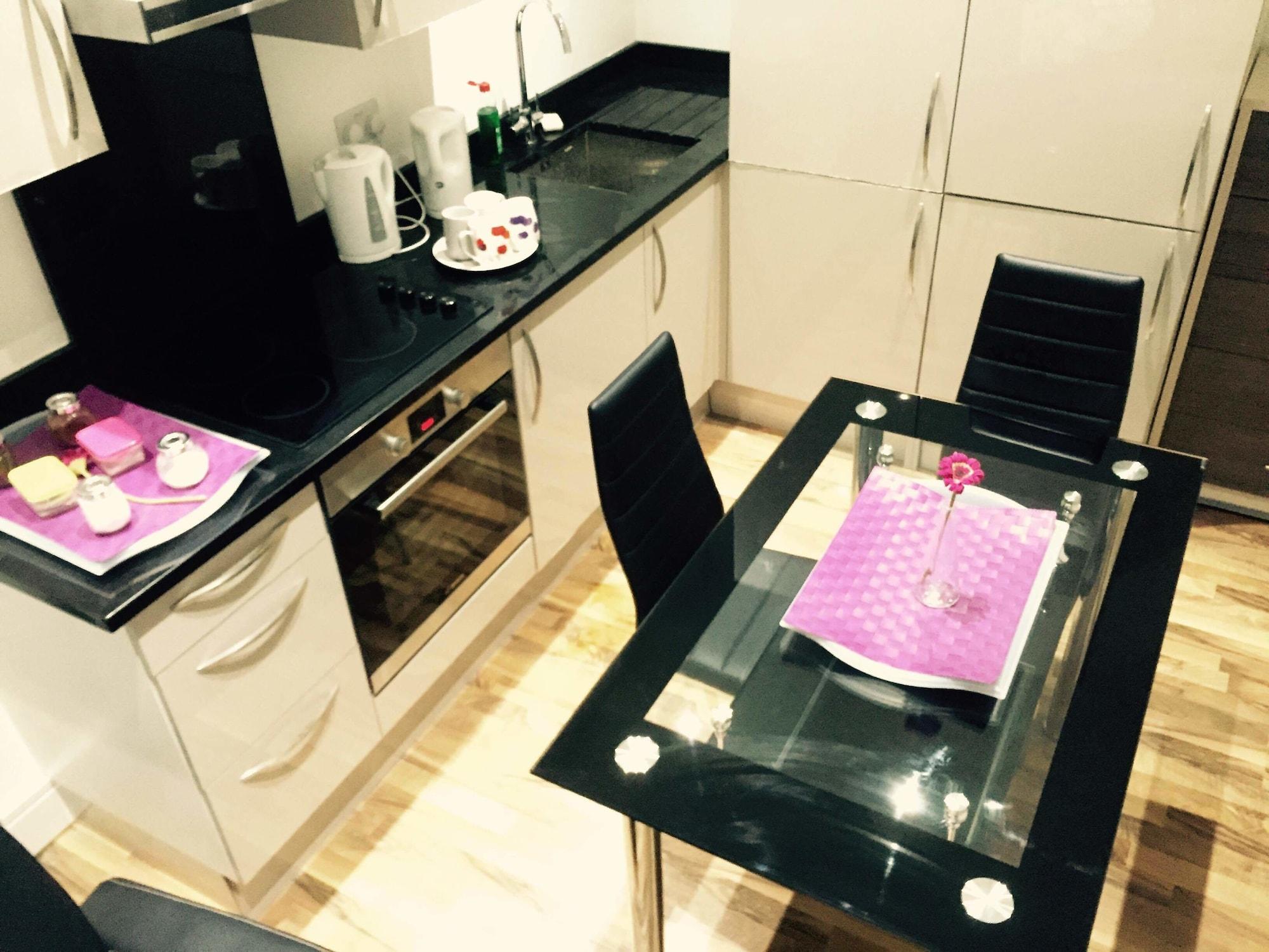 Whitechapel Guest house 2*